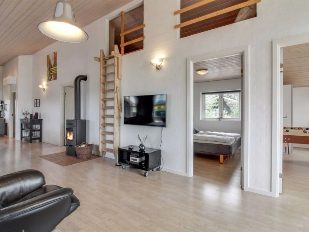"Serey" - 900m from the sea in NW Jutland