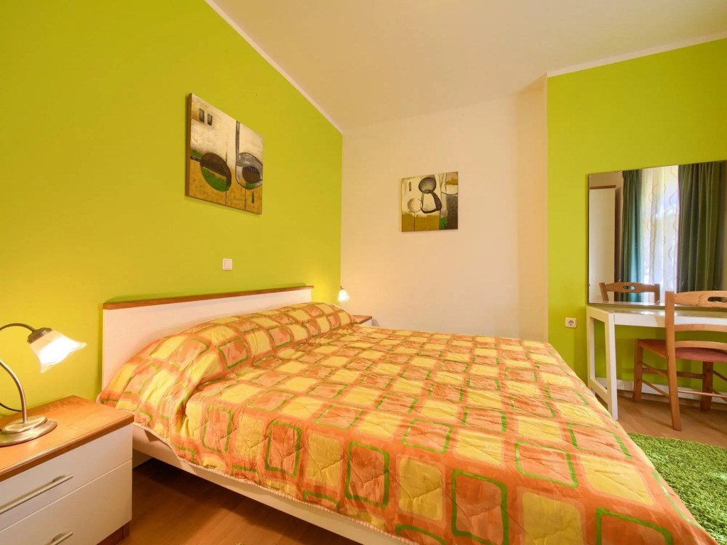 Nice Apartment with Private Terrace,50m Distant From the Sea !