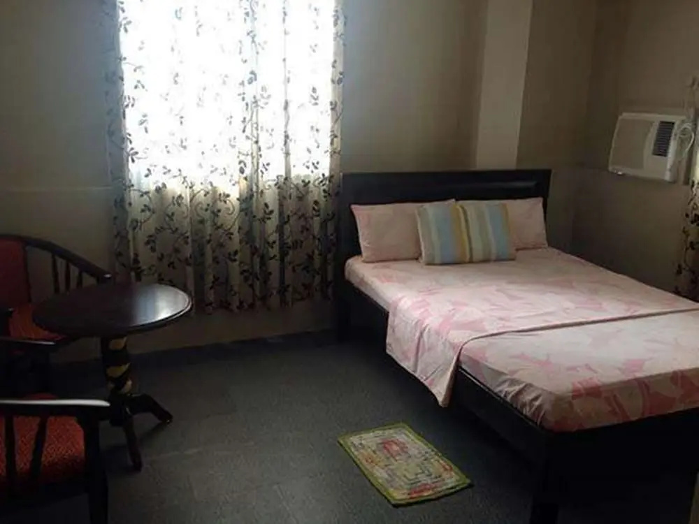 Madid's Inn Boracay