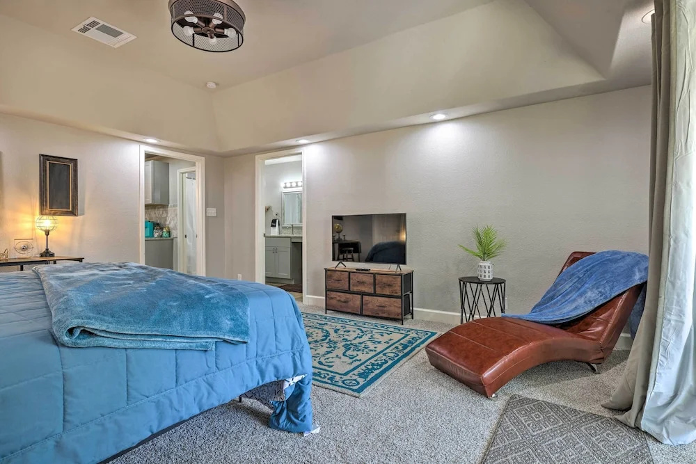Updated San Antonio Home Near Dtwn & Parks