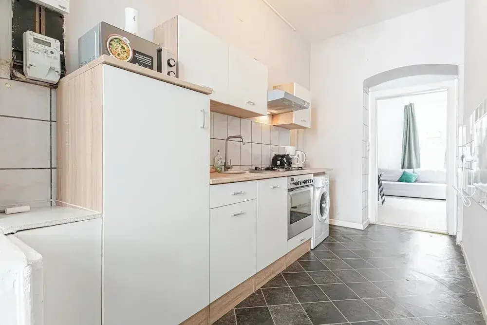 Cozy 2BR 1LR Apt Near Westbahnhof