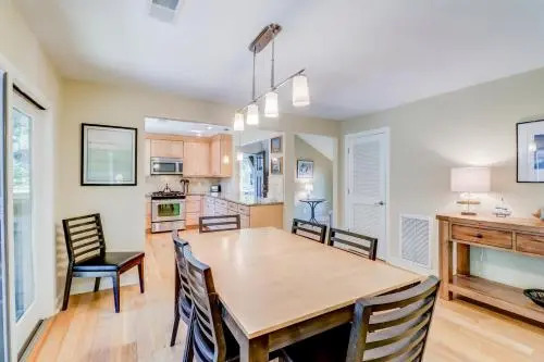 435 Oceanwoods Cottage