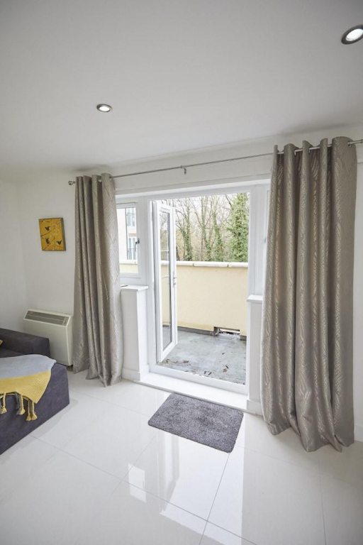 Fantastic Ground Floor, 1 Bedroom Apartment
