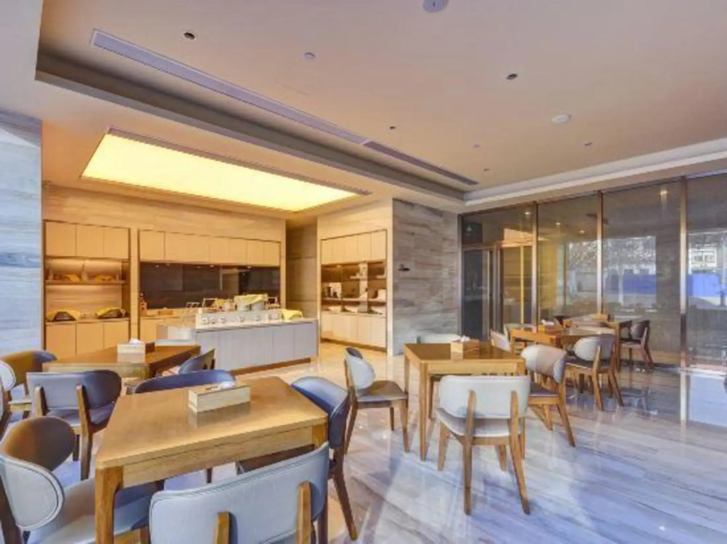 Tangshan Nanyuan Business Hotel