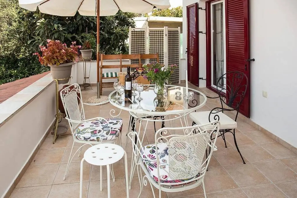 Estia House Cozy-Comfortable Apartment