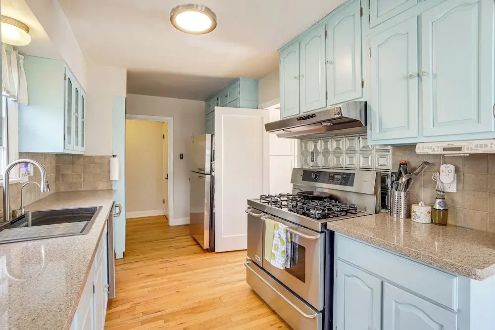Half-mi to Unc: Historic Dtwn Greeley Home