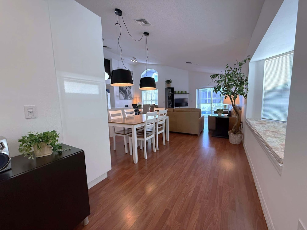 South Facing Villa - Modern Finishes