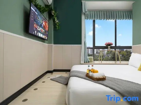 Wuhan happy town coffee Hotel