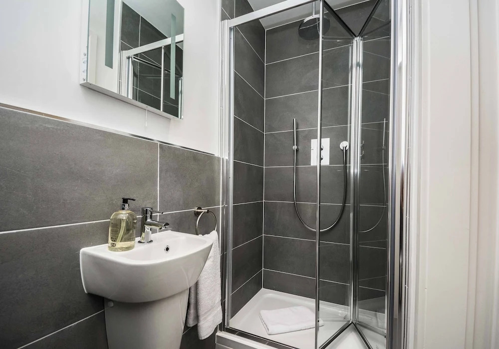 Royal Crescent Apartments Vittrum Suites
