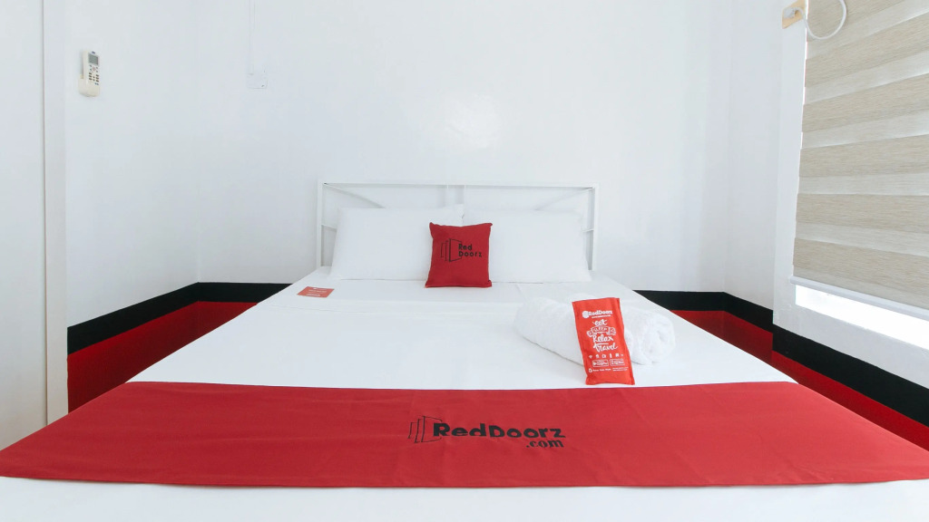 RedDoorz at The Providence Tower