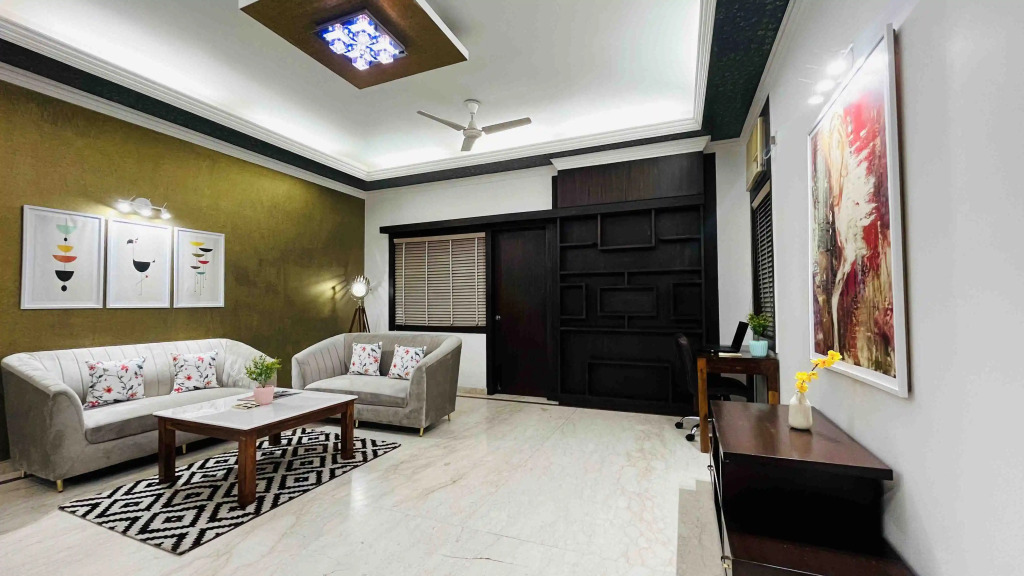 Bluo 1Bhk Green Park - Balcony, Lift, Parking