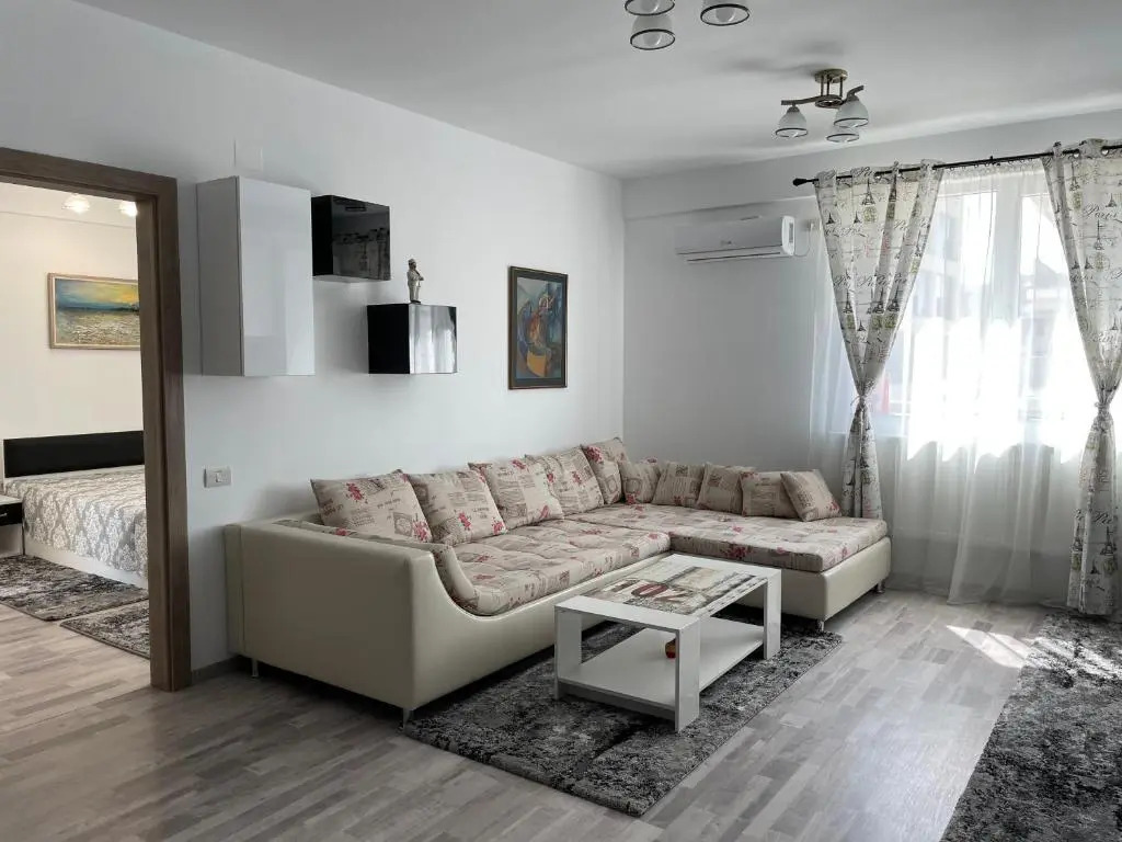 Iany Residence 1