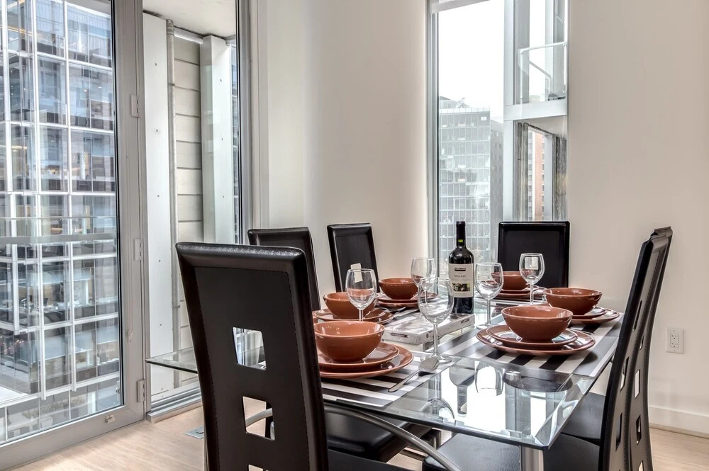Arlington Fully Furnished Apartments in Crystal City