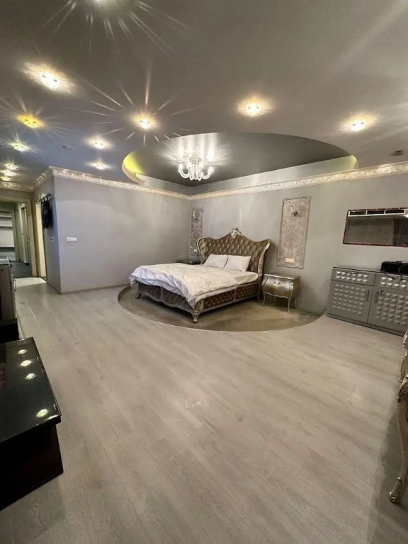 Villa with private pool and garden