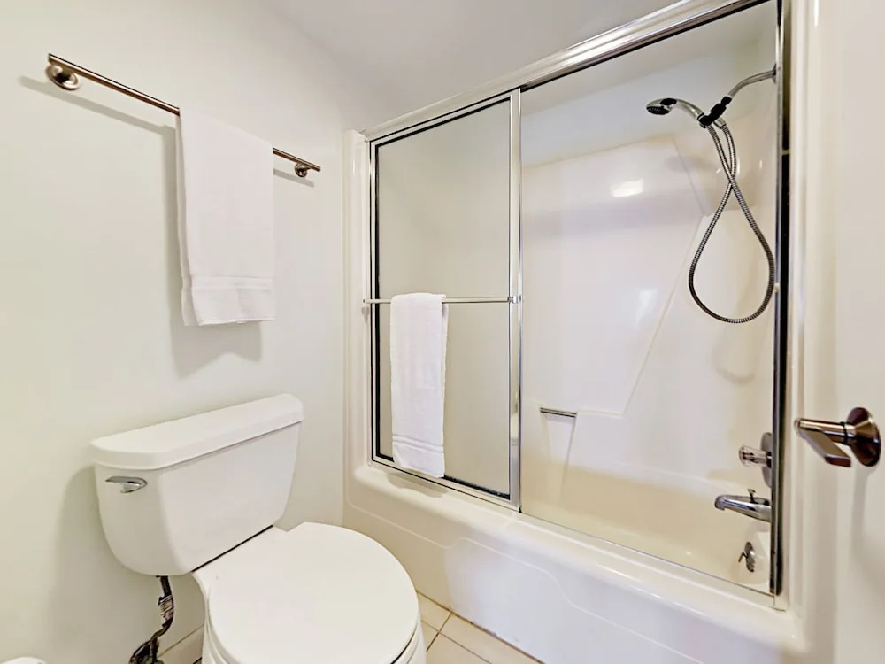 2800 Gulf Blvd Condo Unit 407 3 Bedrooms 2 Bathrooms Condo