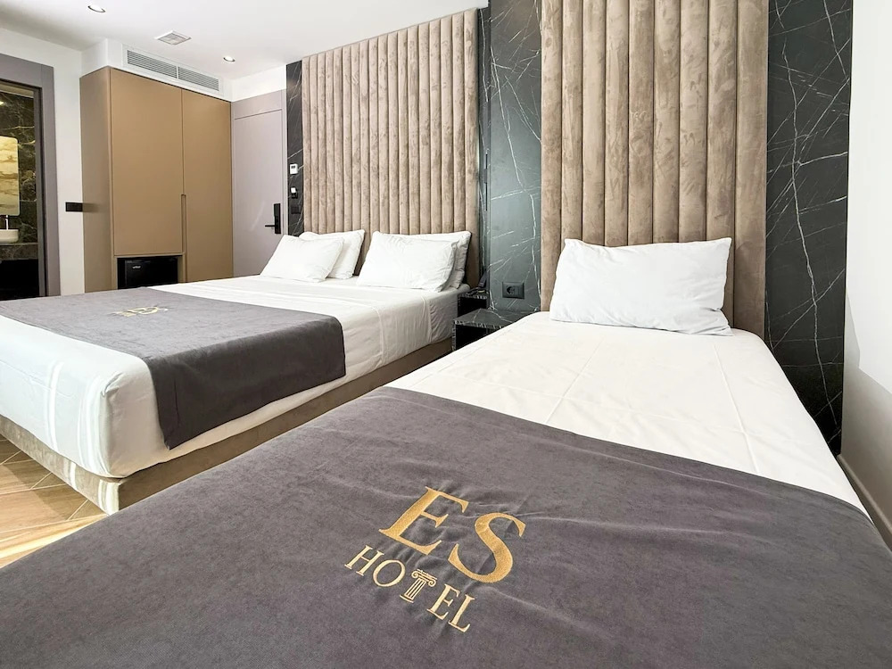 ES Hotel