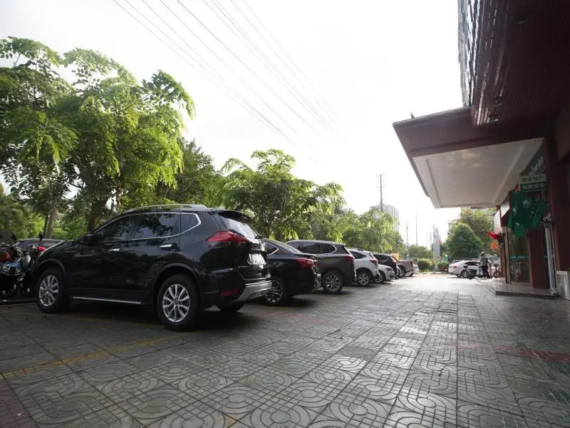 GreenTree Inn Hainan Haikou East Train Station East Fengxiang Road Business Hotel