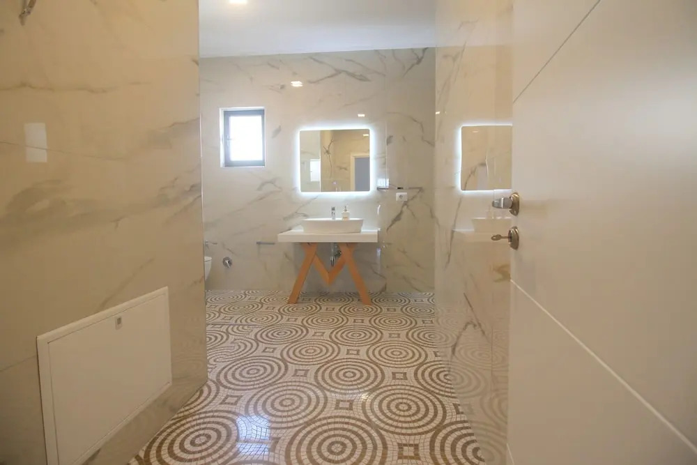 Luxury Penthouses B&e