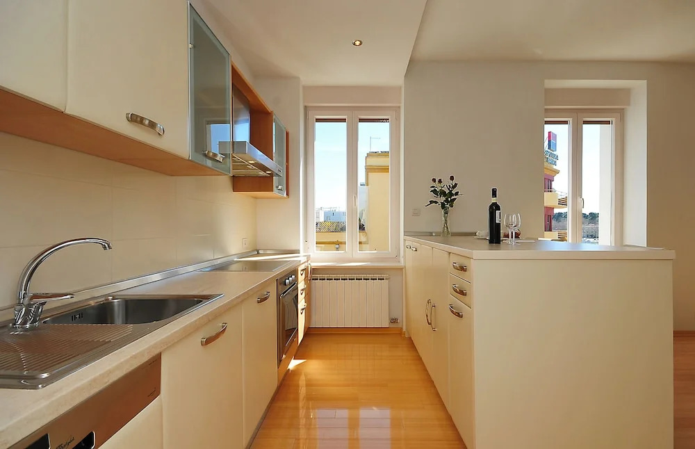 Eden Penthouse Apartments