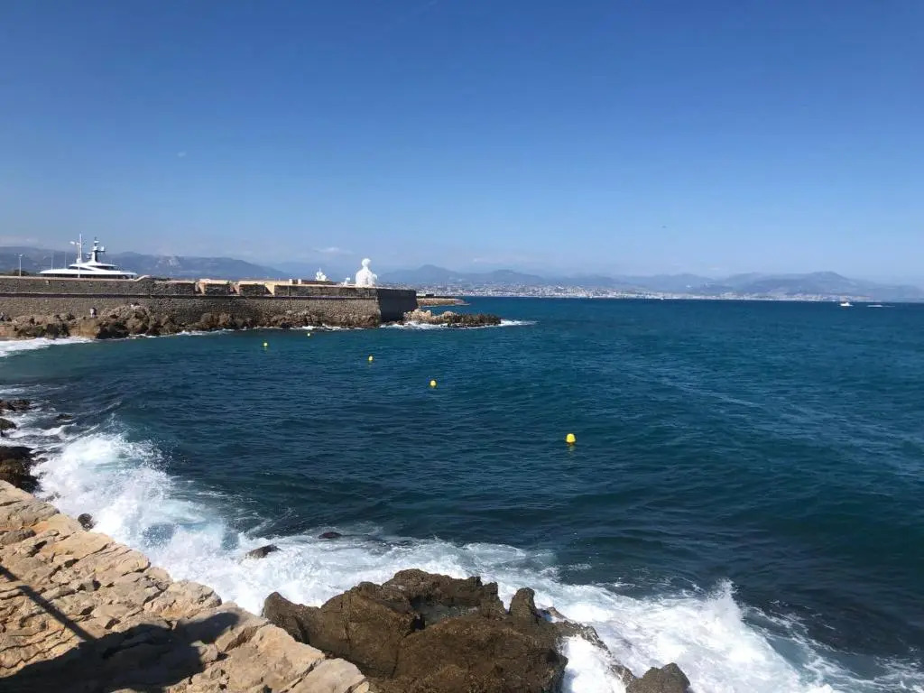 Vieil Antibes, Ravissant 2p Avec Petite Terrasse