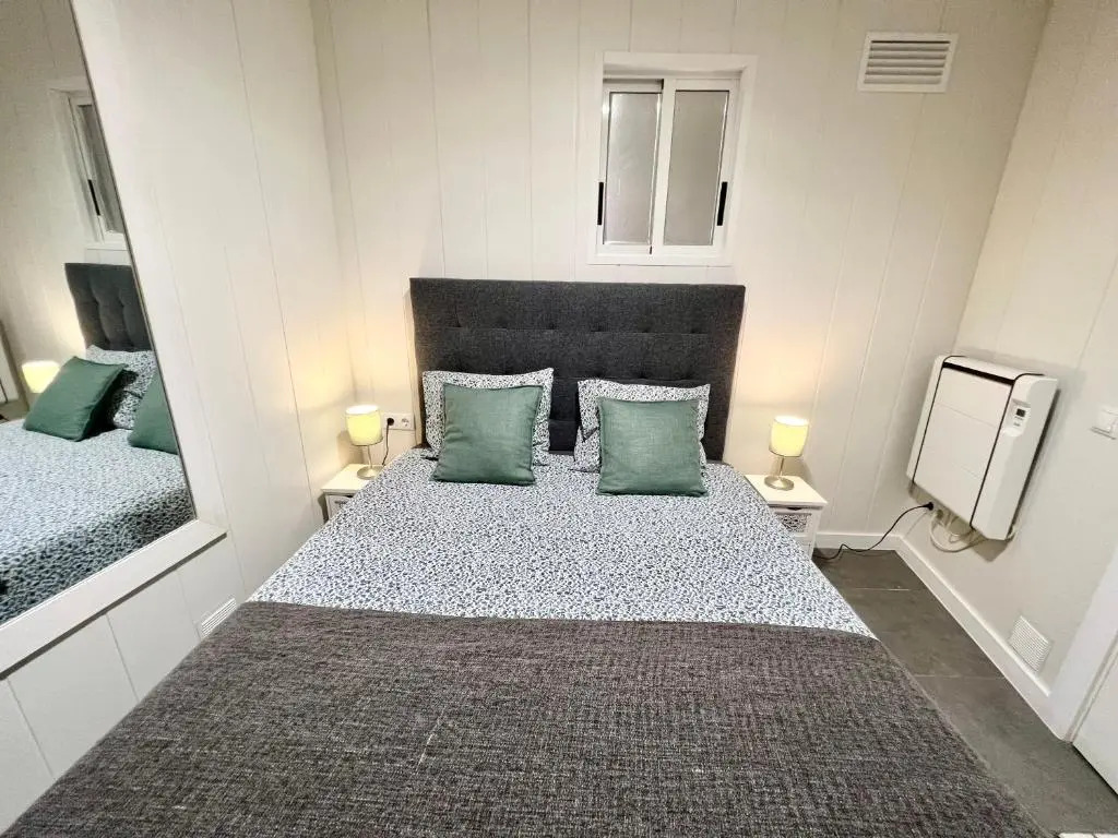 Cozy Suite apartment, WiFi!