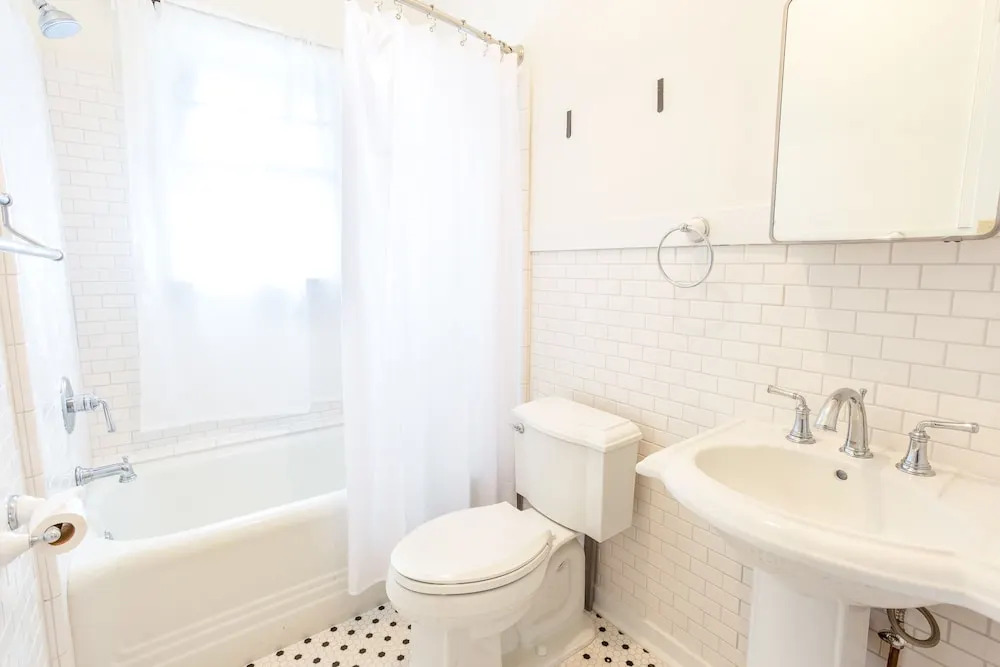 3615 Leahi Ave House 4 Bedrooms 2 Bathrooms Home
