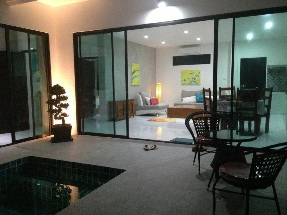 Iris Villa