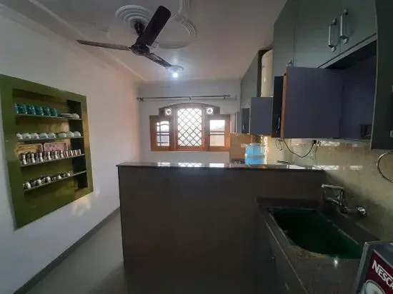Bashaw Residency Top Rated In Srinagar Only 6 Kms from Srinagar International Airport And Only 5 Kms From Srinagar Railway Station