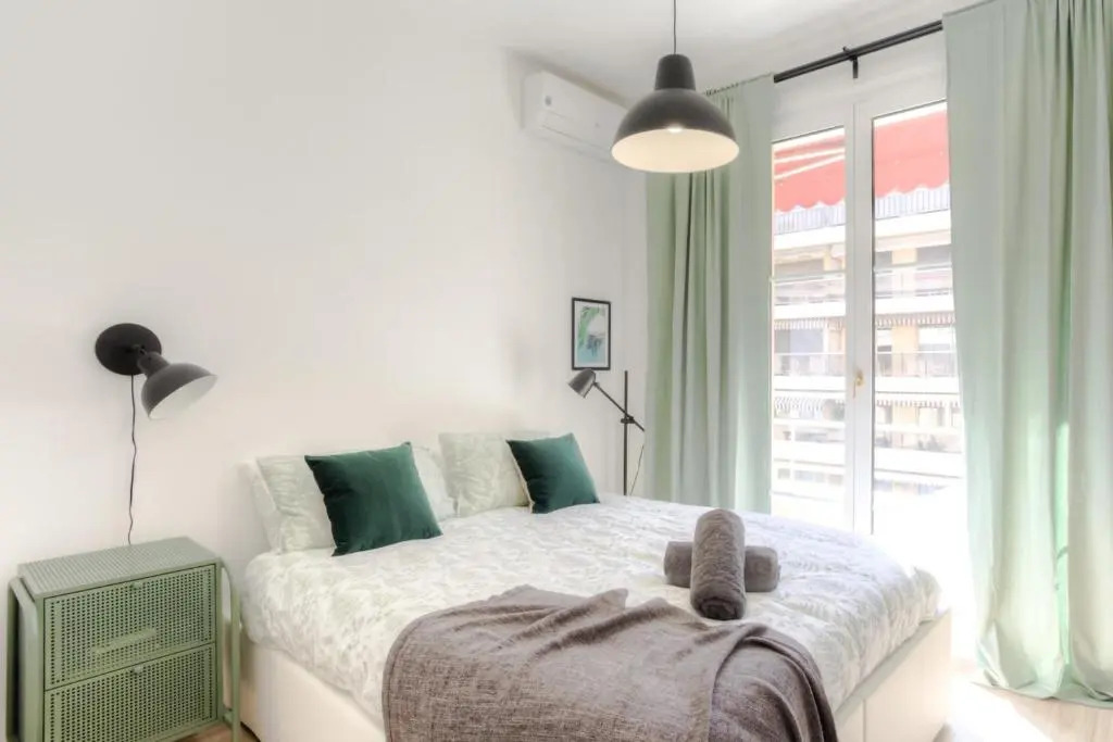 #29 Suite Gambetta AC Sea view 2 bedrooms 1min Walk to Promenade & Sea