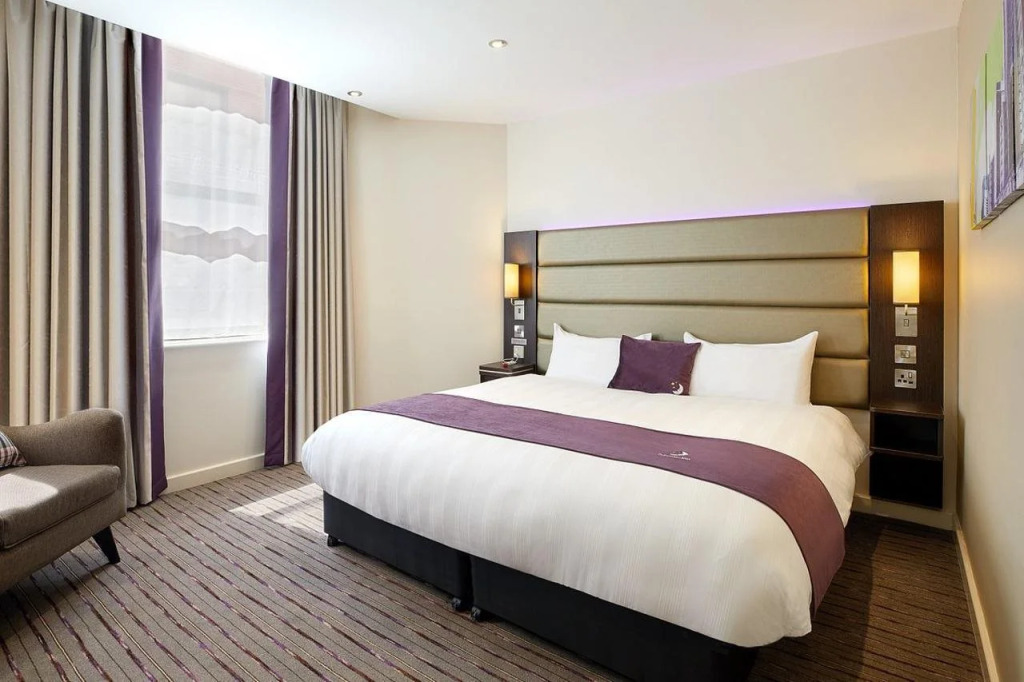 Premier Inn London Putney Bridge