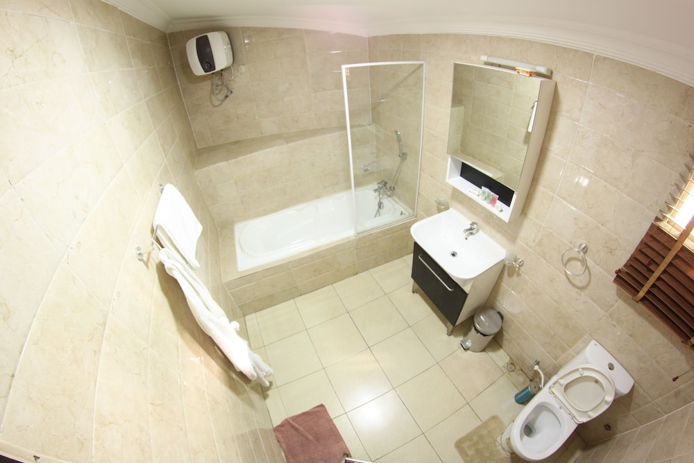 Celias Suites