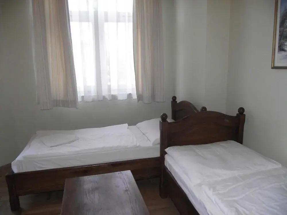 Pater Apartments