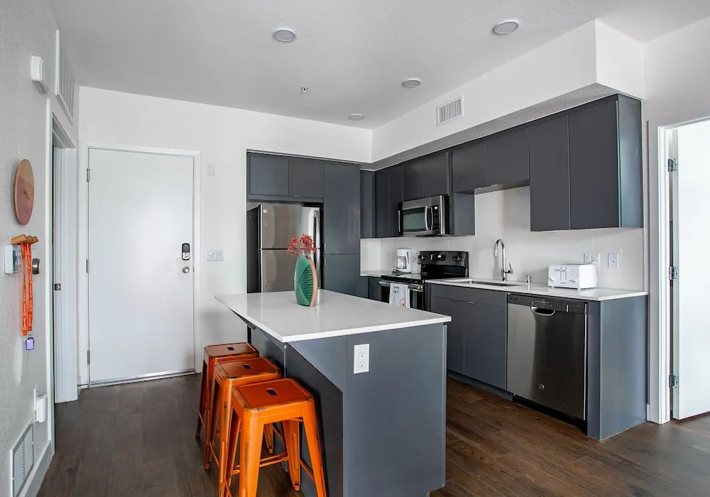 WanderJaunt - North Park Apartments