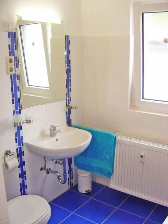 2 Bed Apt Sleeps 5 - Rooftop Terrace, Wifi