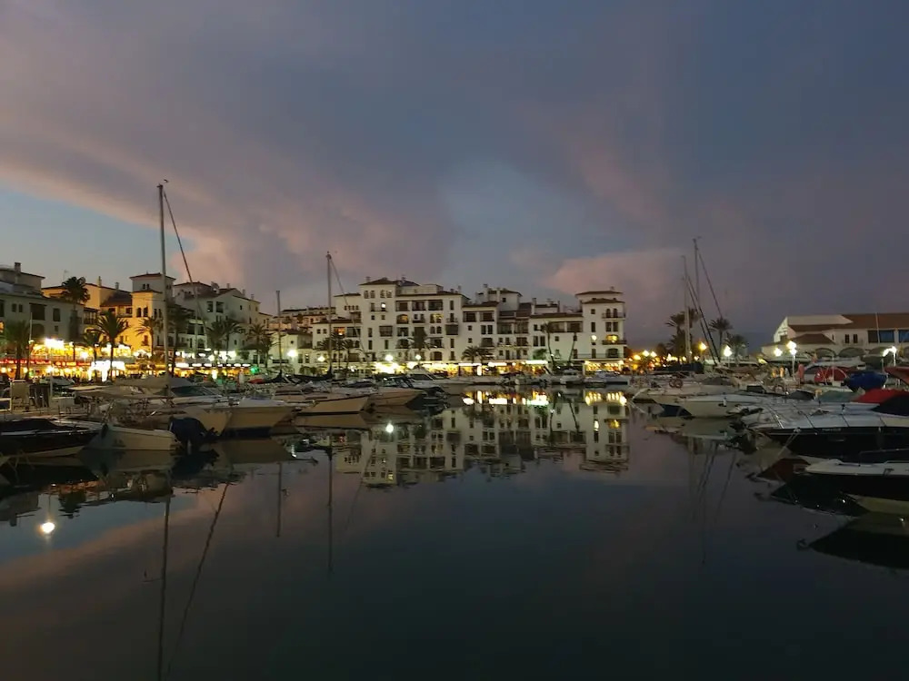 Modern Duquesa 2 Bed,outstanding View of Sea/golf