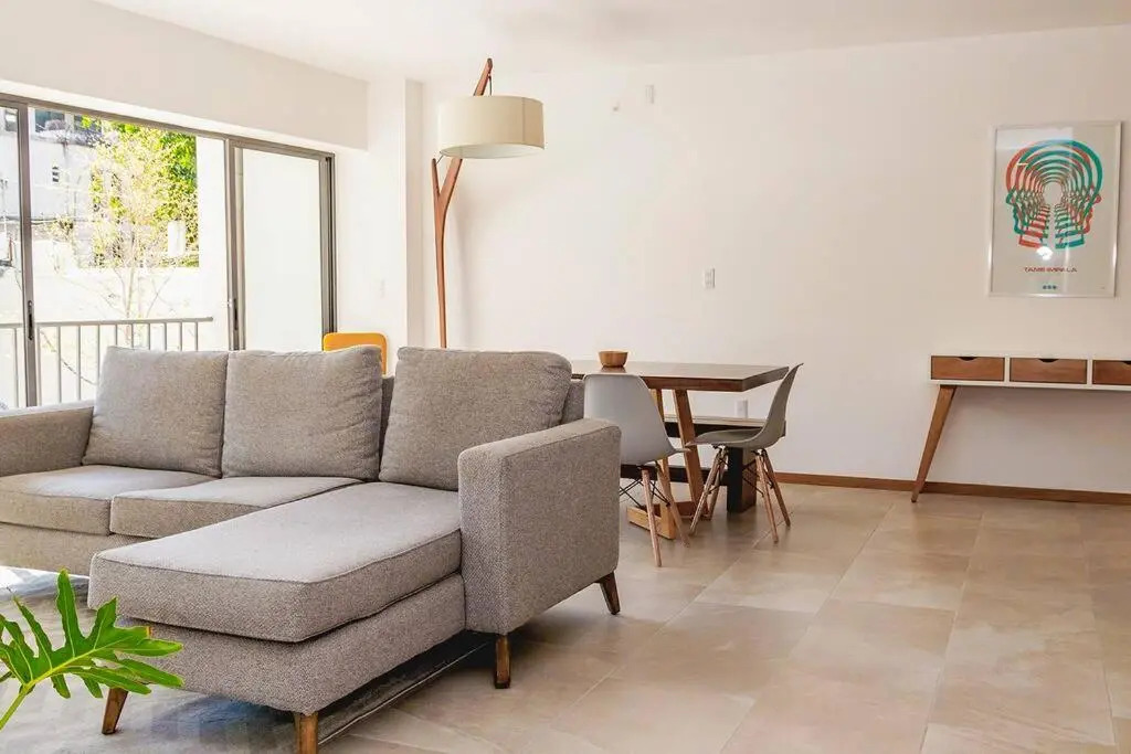 100MB Apt with Rooftop & Swimming Pool