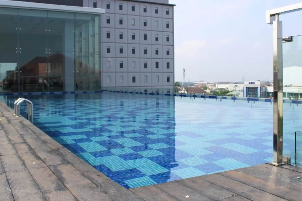 HARRIS Hotel & Conventions Solo