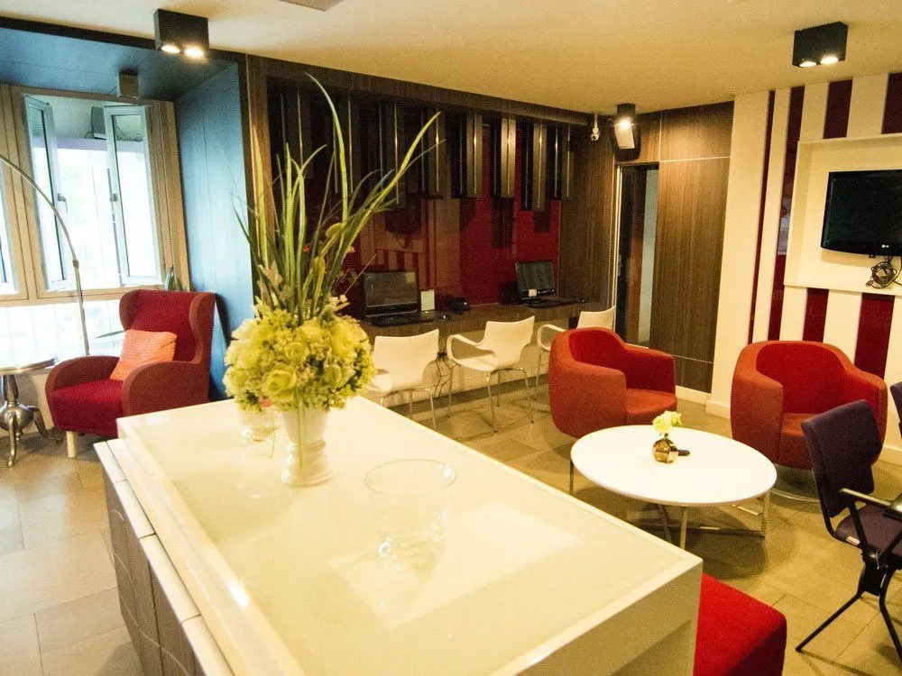 NIDA Rooms Krung ThonBuri 369 Riverside
