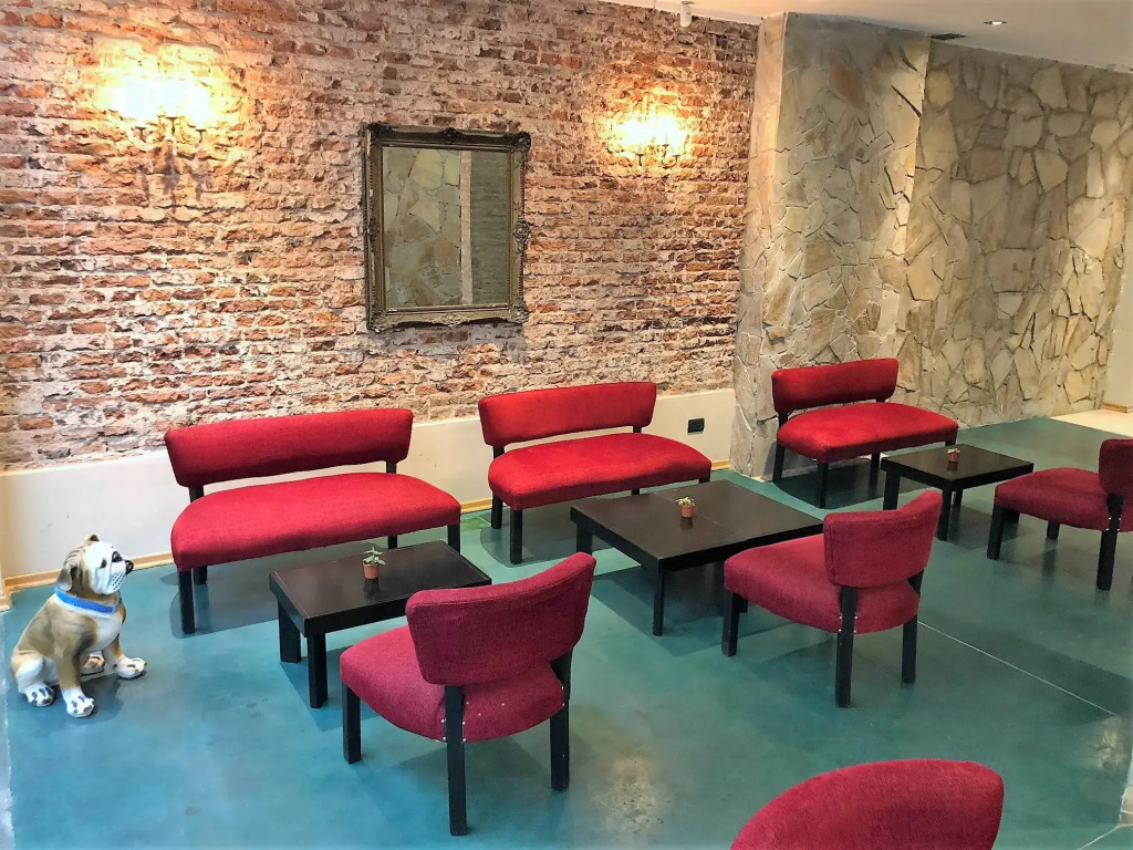 Bue Hotel