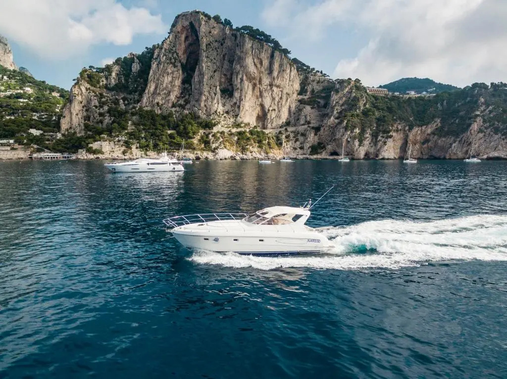 Rent Raffaelli40 in Capri