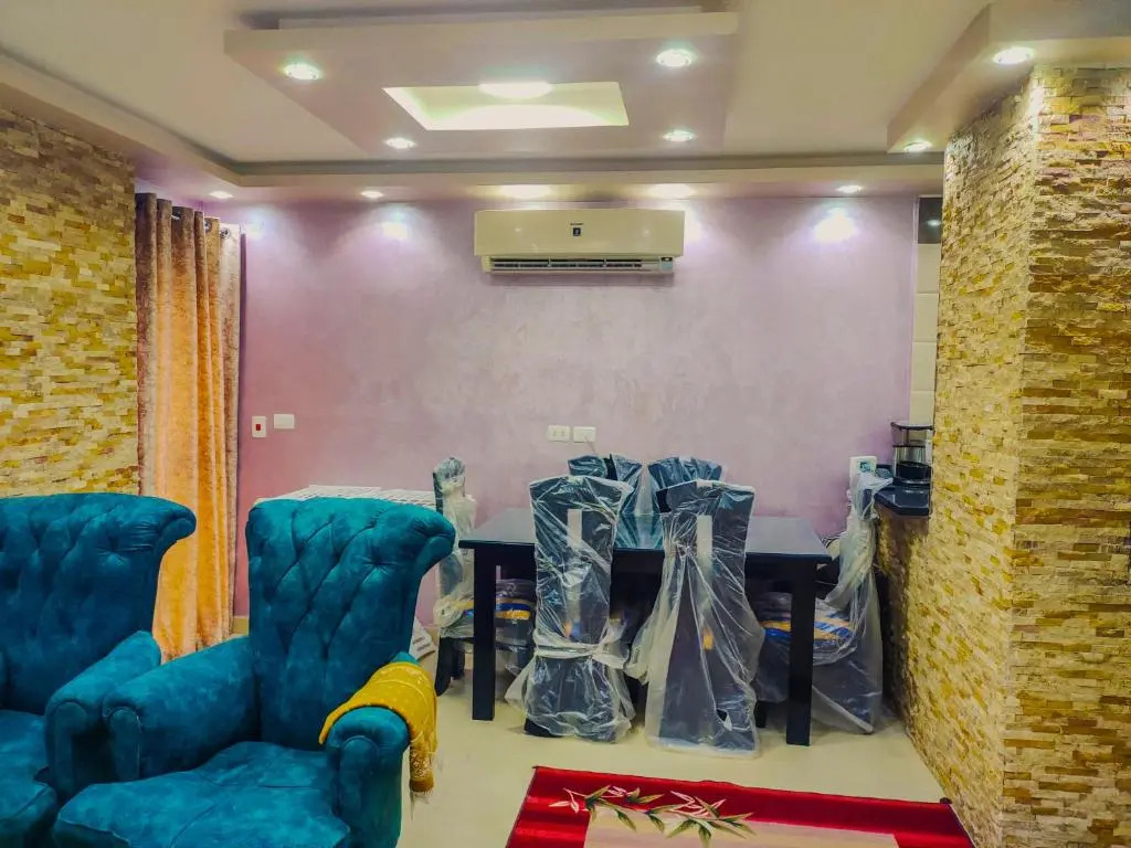 Royal Aura Residence