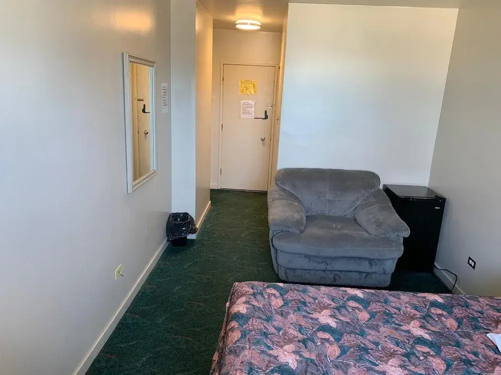 Vivian Motor Hotel