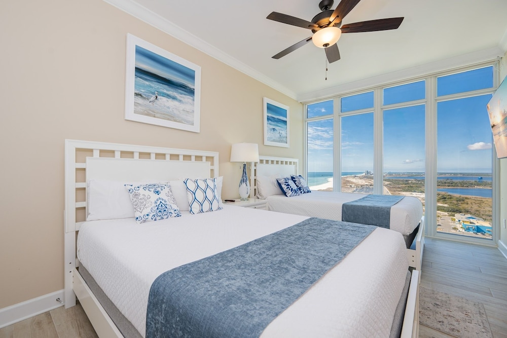 Phoenix Gulf Towers 2201 4 Bedroom Condo