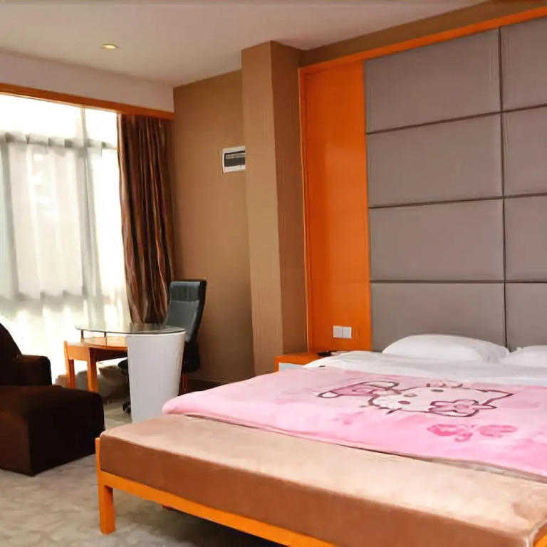Huayuan Hotel