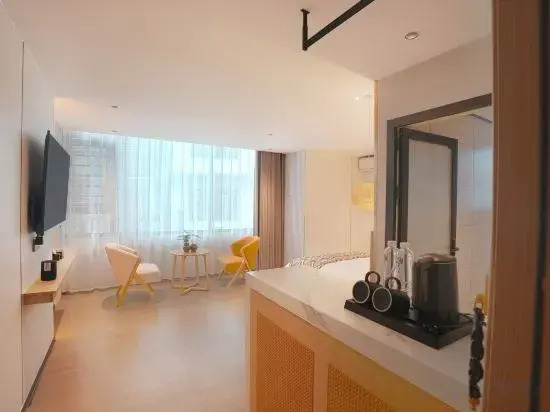 Mosuo Yaju Homestay