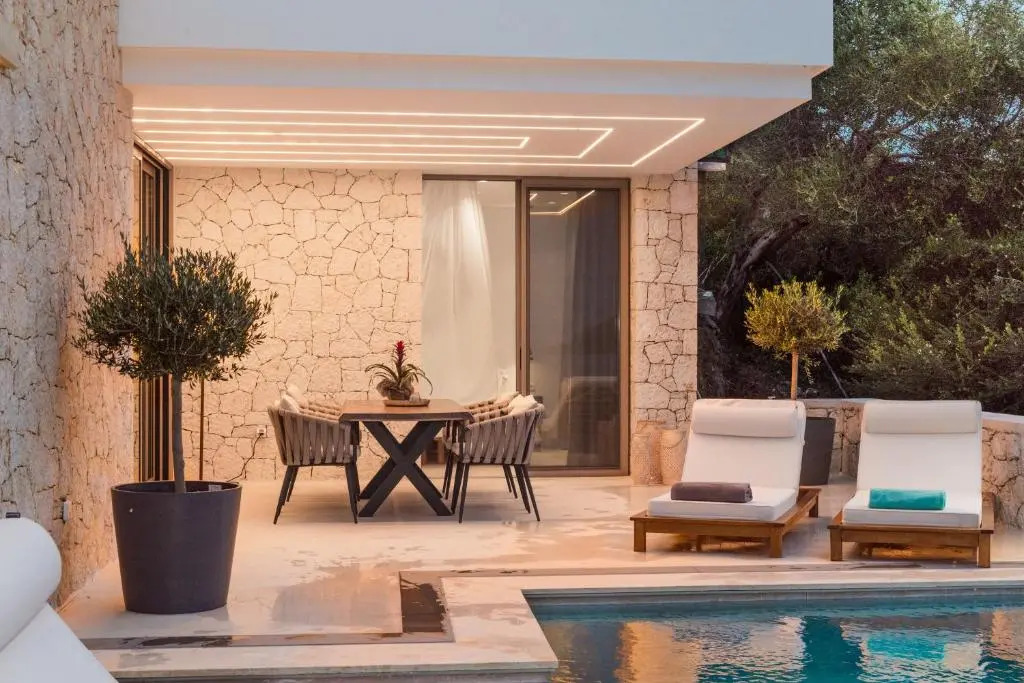 Sun n Salt Private Villas