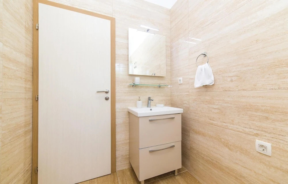 Awesome Home in Kastel Stafilic With Sauna, Wifi and 5 Bedrooms
