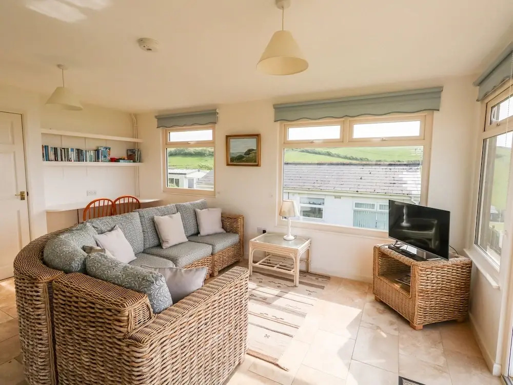 Siesta Chalet, BRIDPORT