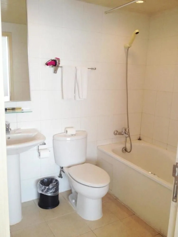 Beijing Guoji Apartment Hotel