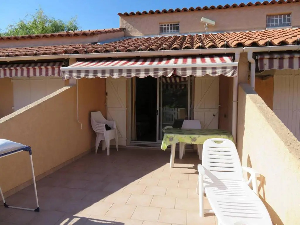 Maison Le Lavandou, 2 pièces, 6 personnes - FR-1-610-55